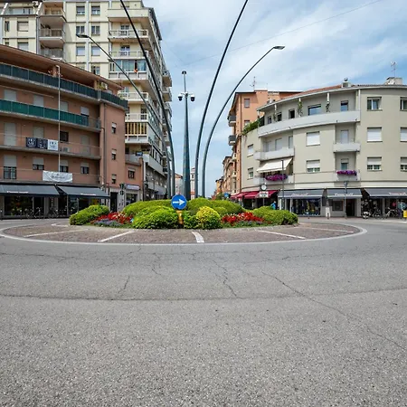 Apartament La Comodita Del Centro ! *