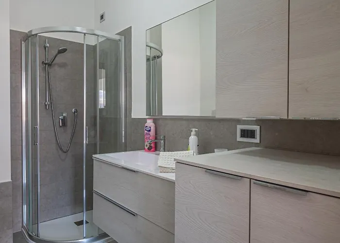 Apartament La Comodita Del Centro ! *