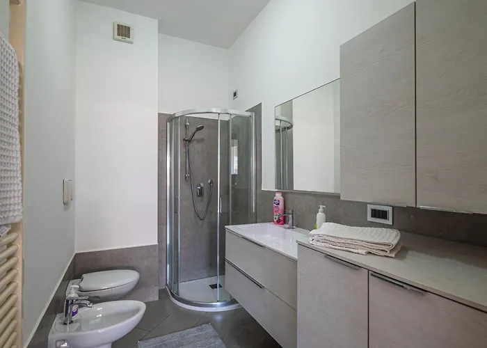 La Comodita Del Centro ! * 基奥贾