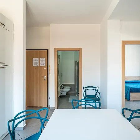 La Comodita Del Centro ! شقة كيودجا